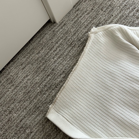 Babaton Alrik Tank - Picture 4 of 4